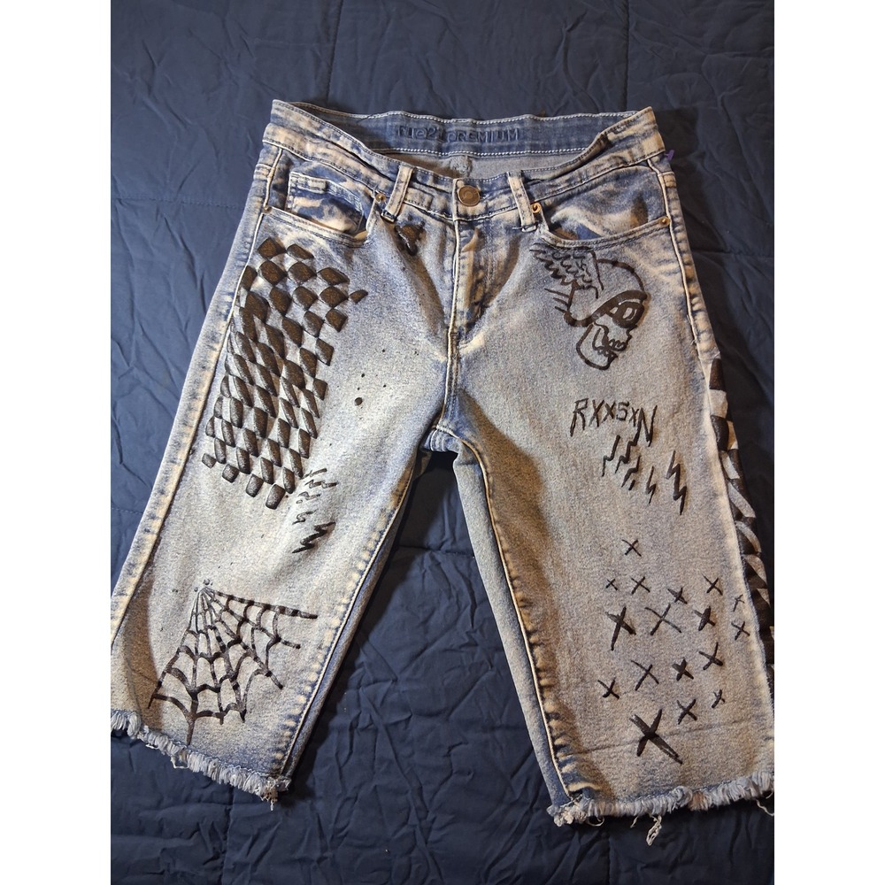 Rue21 Premium Mens 26 Custom Graphic Denim Shorts Supreme‎ Flex Punk Skull Blue